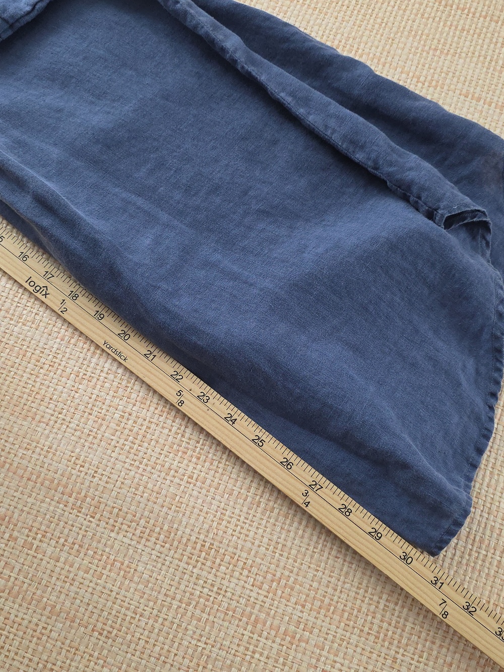 Side Stitch Blue Linen Popover Blouse XL Roll Tab Sleeve Lightweight Top - Picture 12 of 12